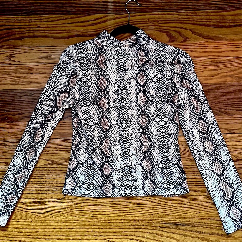 tight long sleeve mock neck snakeskin shirt